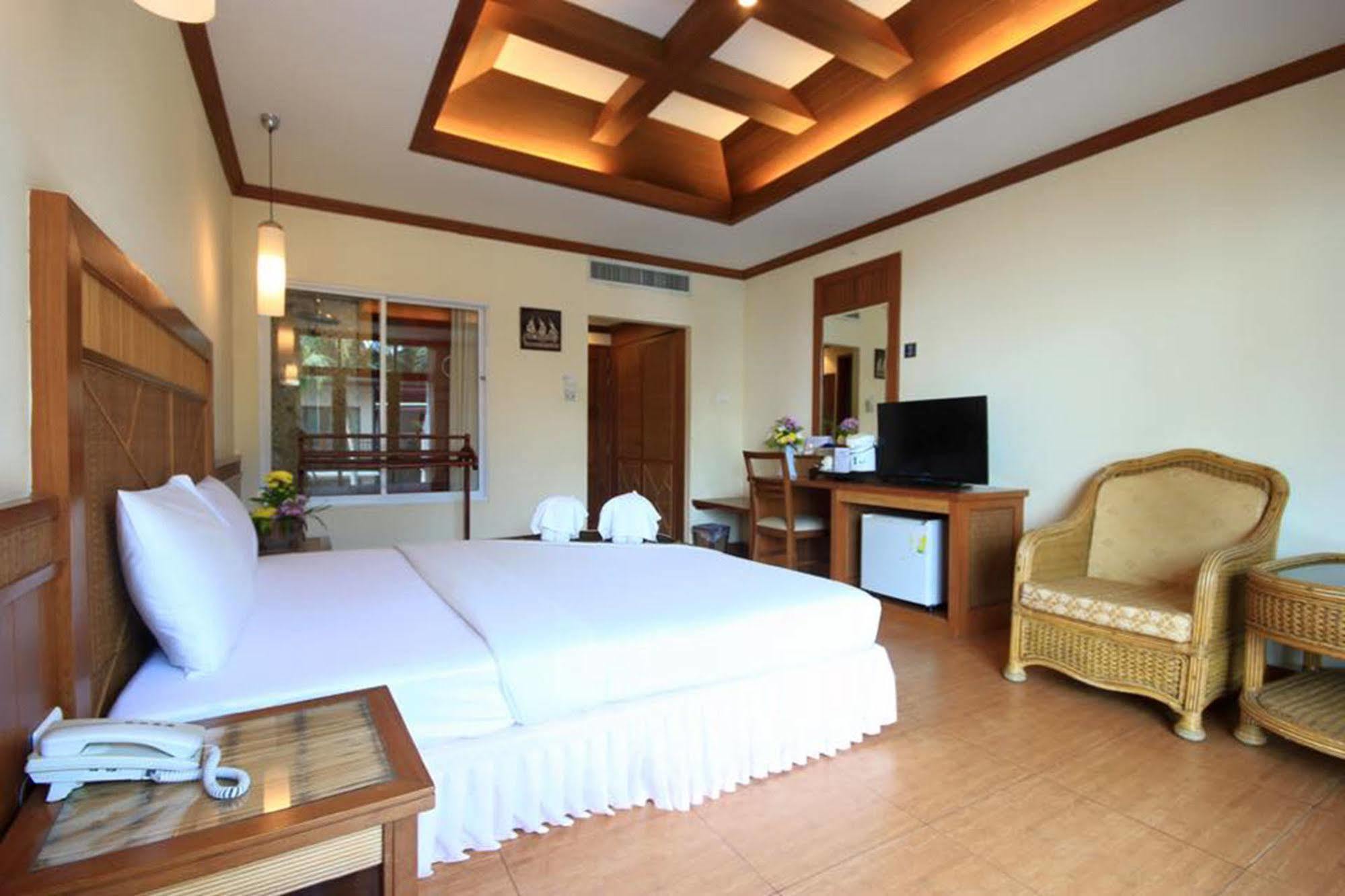 Mac Resort Hotel Ко Чанг Экстерьер фото